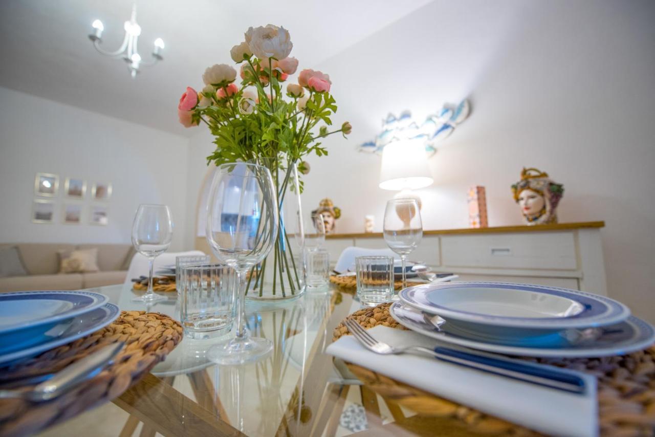 Villa Etoile - Charme & Relax With Pool Avola Bagian luar foto