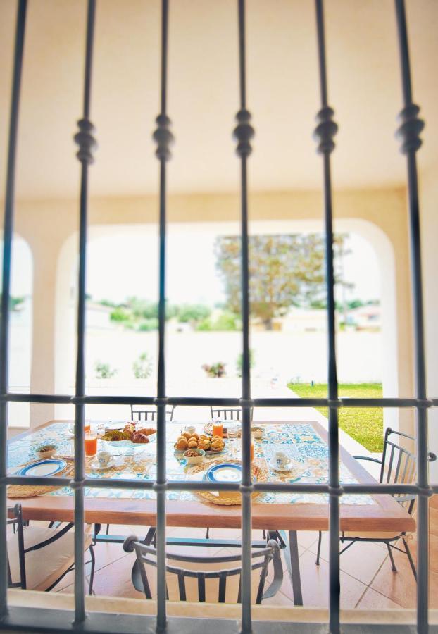 Villa Etoile - Charme & Relax With Pool Avola Bagian luar foto
