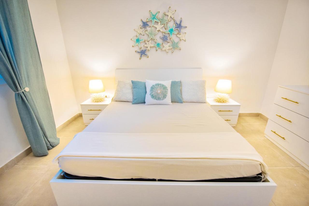 Villa Etoile - Charme & Relax With Pool Avola Bagian luar foto